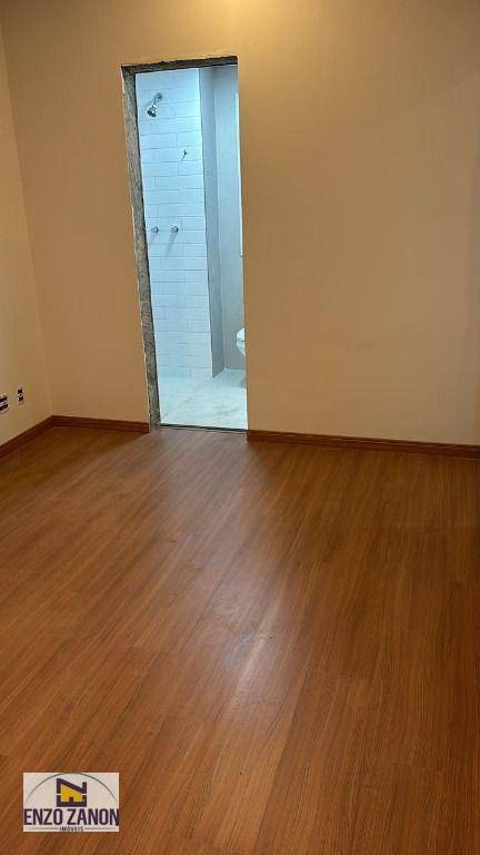 Apartamento à venda com 2 quartos, 67m² - Foto 9