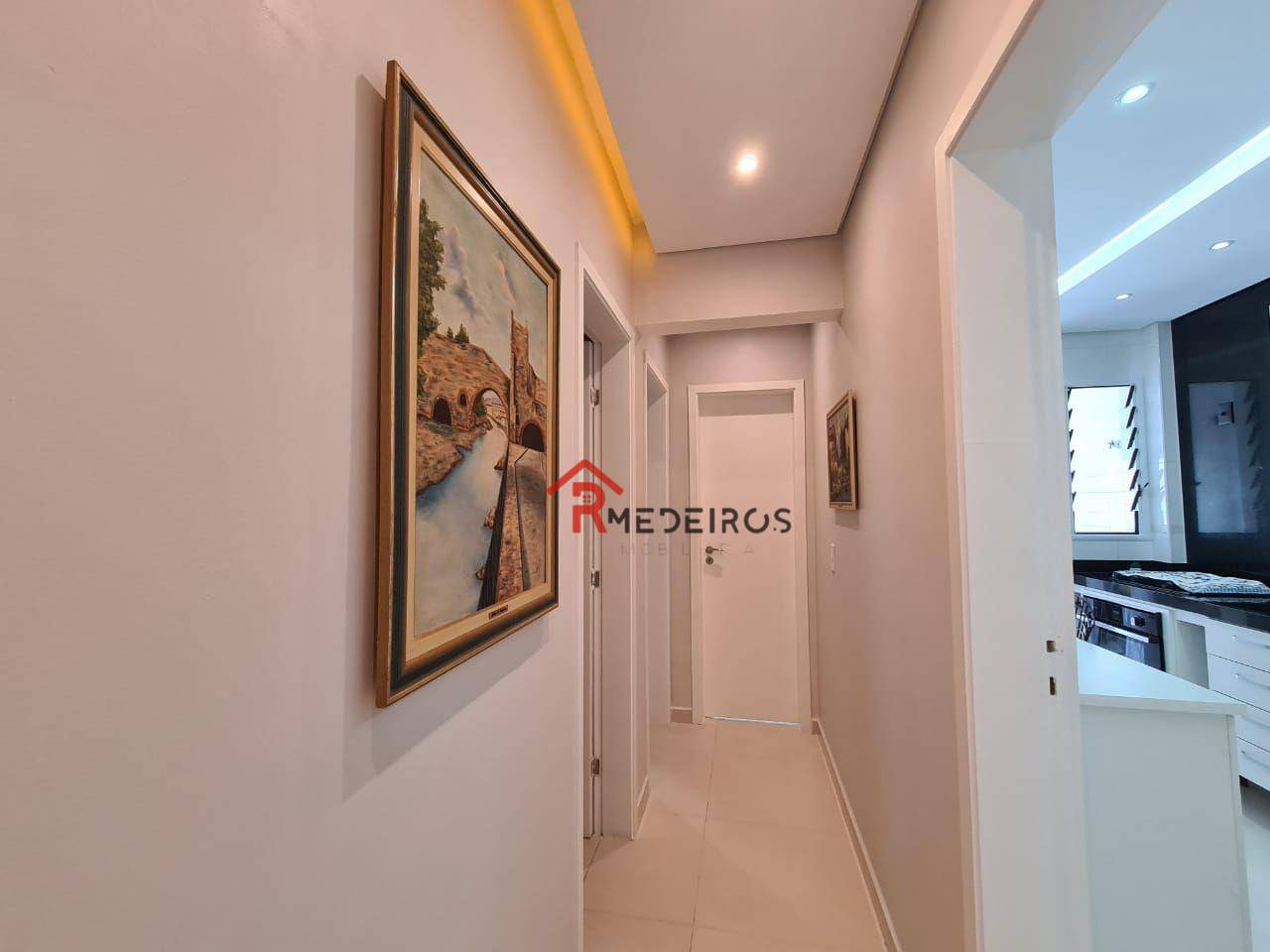 Apartamento à venda com 2 quartos, 104m² - Foto 9