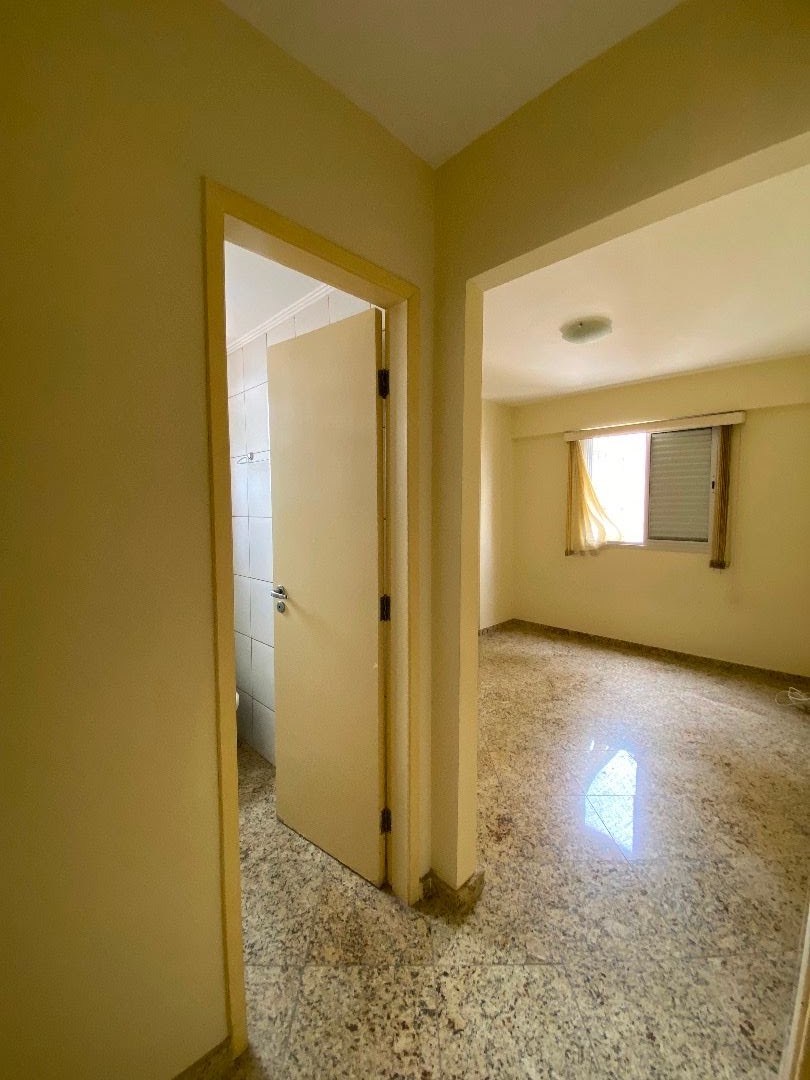 Apartamento à venda com 3 quartos, 90m² - Foto 16