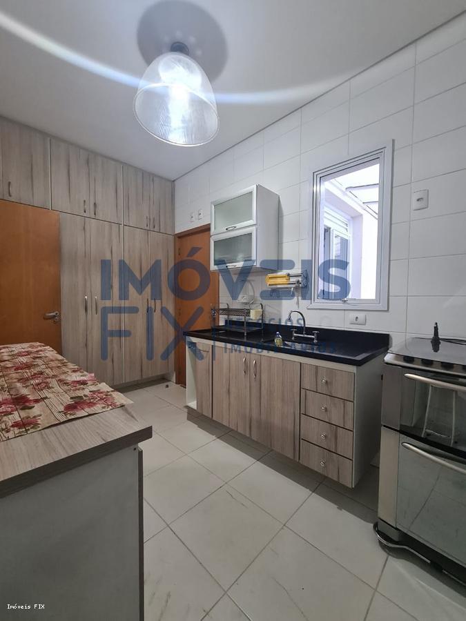 Apartamento à venda com 3 quartos, 104m² - Foto 17