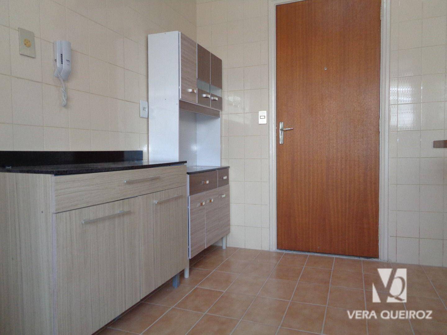 Apartamento para alugar com 2 quartos, 91m² - Foto 18