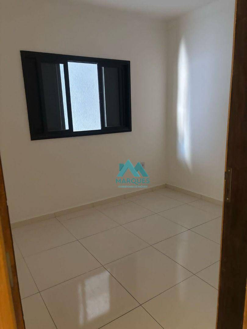 Casa à venda com 3 quartos, 110m² - Foto 17