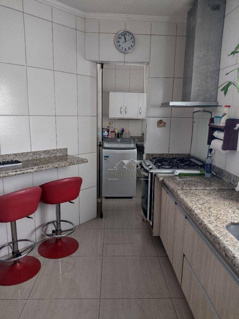 Apartamento à venda com 3 quartos, 202m² - Foto 18