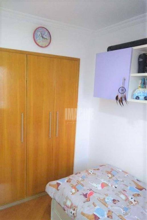 Apartamento à venda com 2 quartos, 55m² - Foto 11