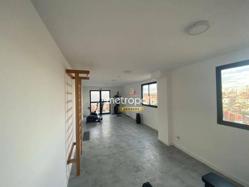 Apartamento à venda com 2 quartos, 42m² - Foto 2