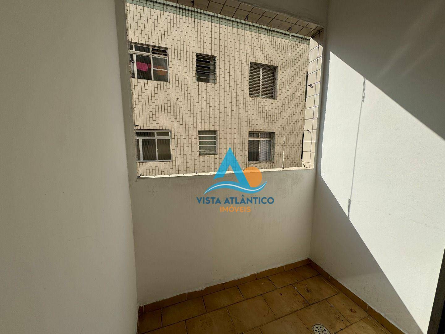 Apartamento à venda com 2 quartos, 66m² - Foto 5