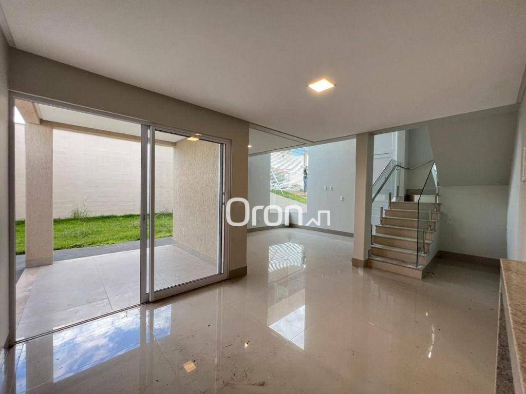 Sobrado à venda com 3 quartos, 125m² - Foto 3