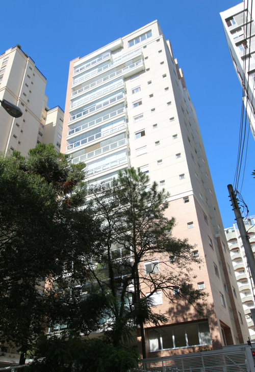 Apartamento à venda com 3 quartos, 128m² - Foto 3