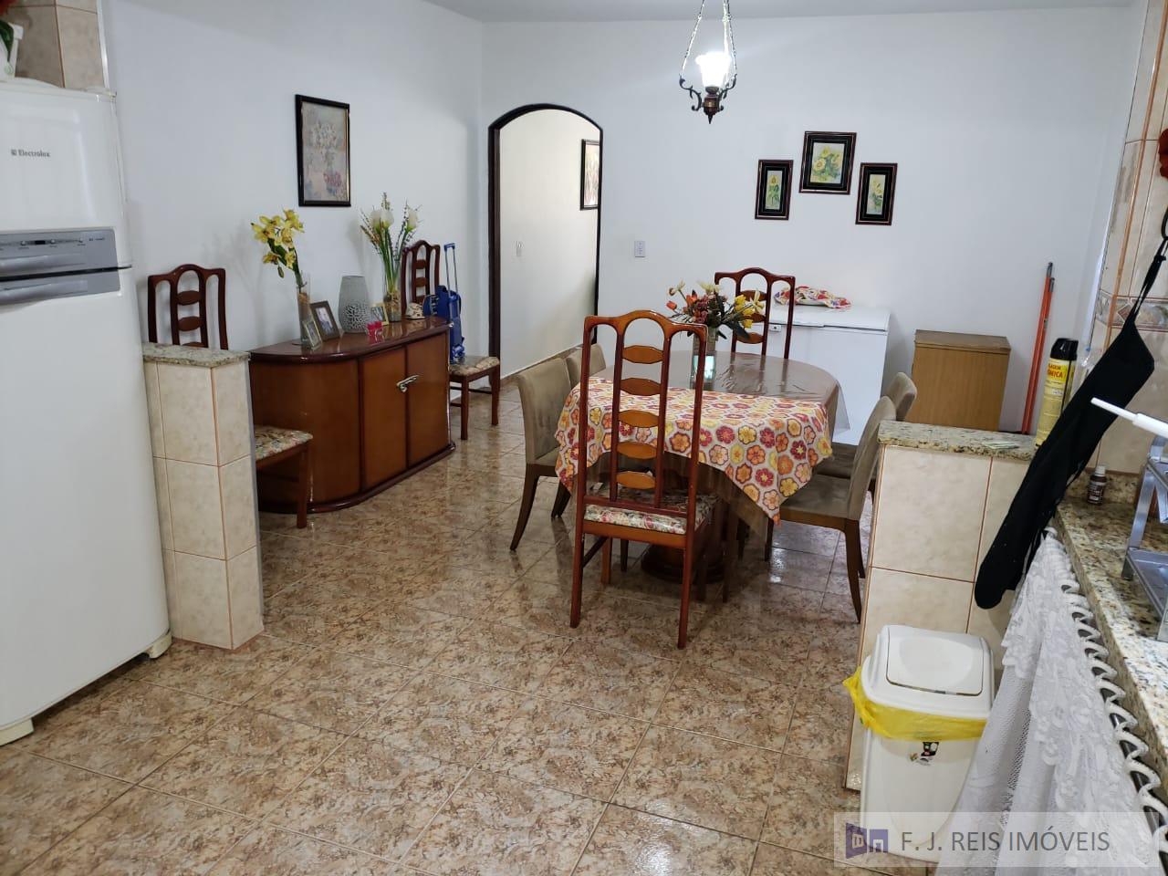 Sobrado à venda com 3 quartos, 240m² - Foto 5