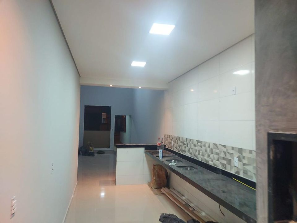 Casa de Condomínio à venda com 3 quartos, 108m² - Foto 1