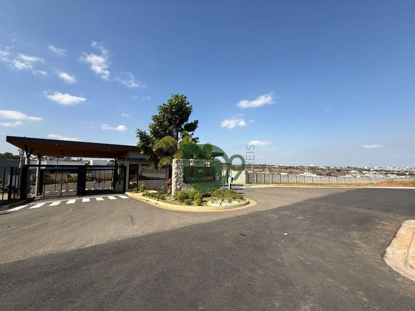 Loteamento e Condomínio, 390 m² - Foto 3