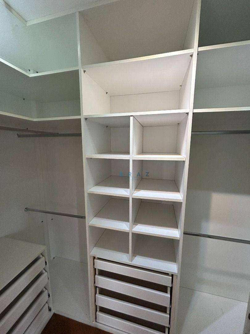 Apartamento para alugar com 2 quartos, 113m² - Foto 14