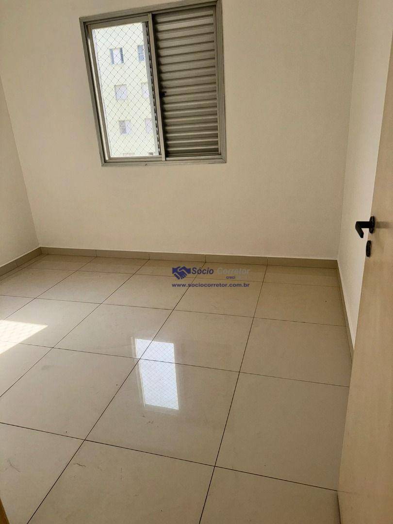 Apartamento à venda com 3 quartos, 70m² - Foto 8