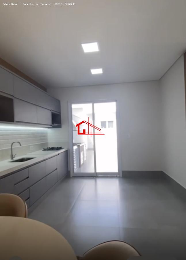 Casa de Condomínio à venda com 3 quartos, 105m² - Foto 18