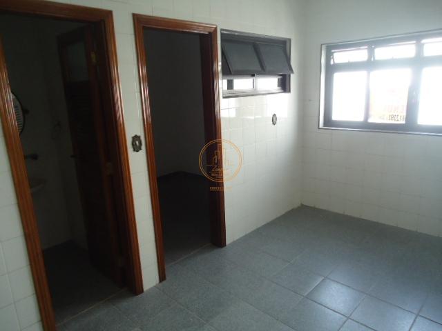 Apartamento à venda com 3 quartos, 220m² - Foto 14