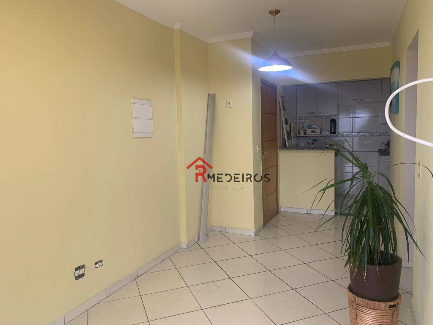 Apartamento à venda com 2 quartos, 60m² - Foto 5