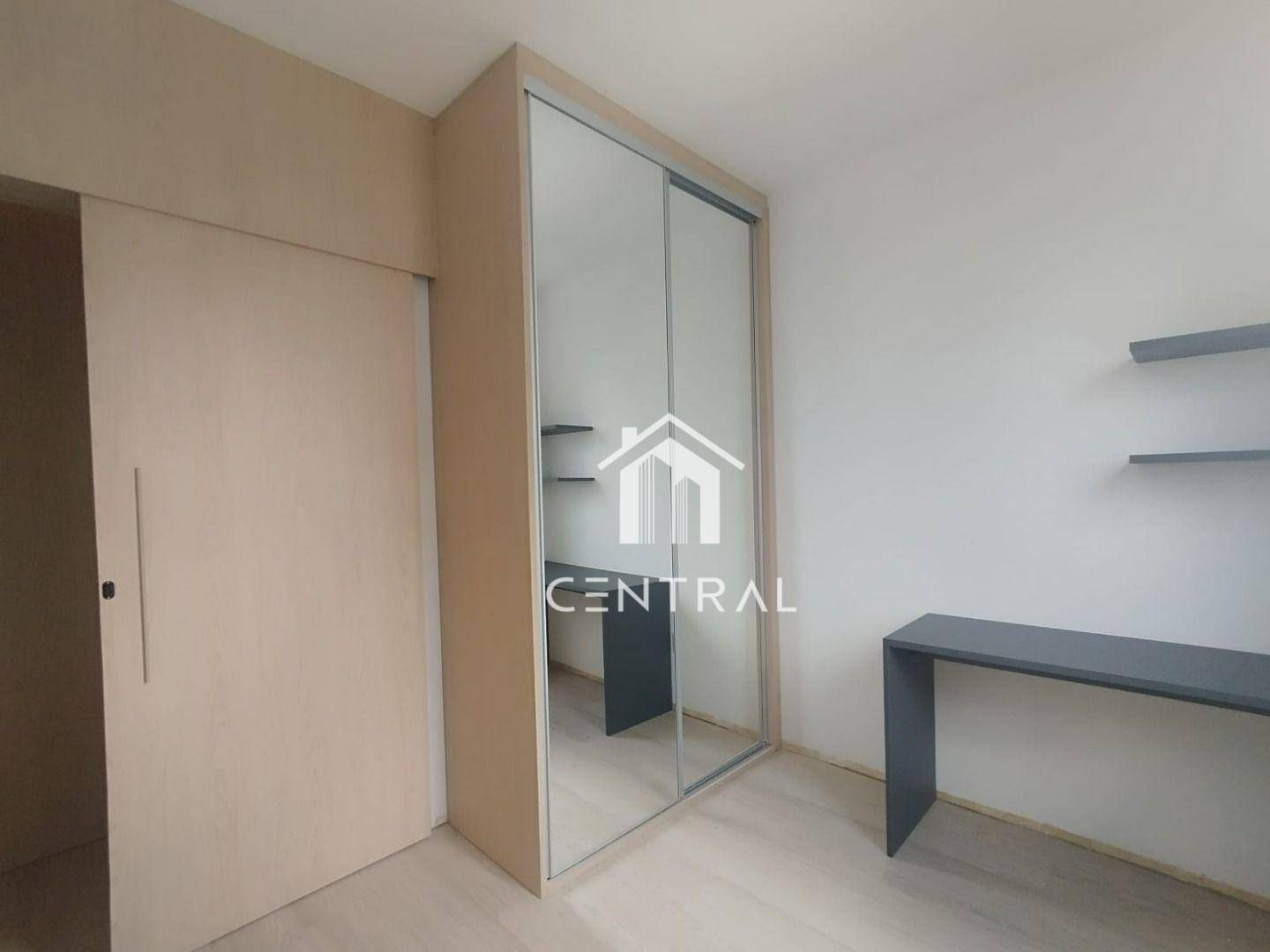 Apartamento à venda com 2 quartos, 42m² - Foto 9