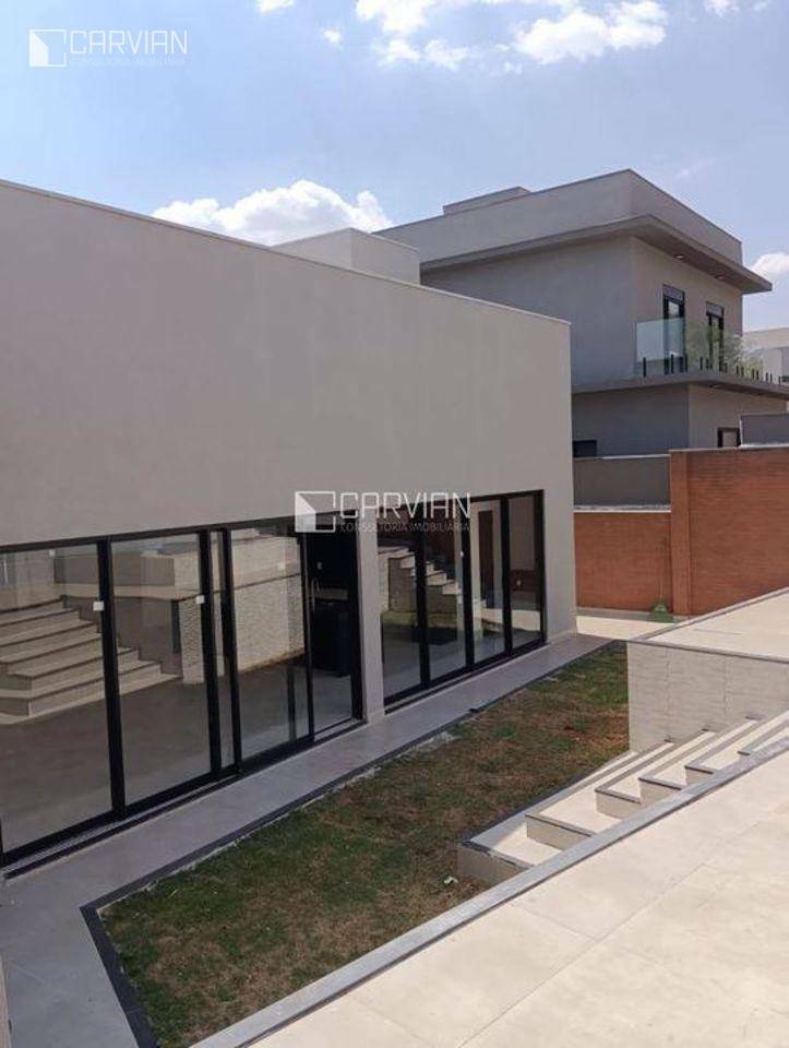 Casa de Condomínio à venda com 4 quartos, 260m² - Foto 17