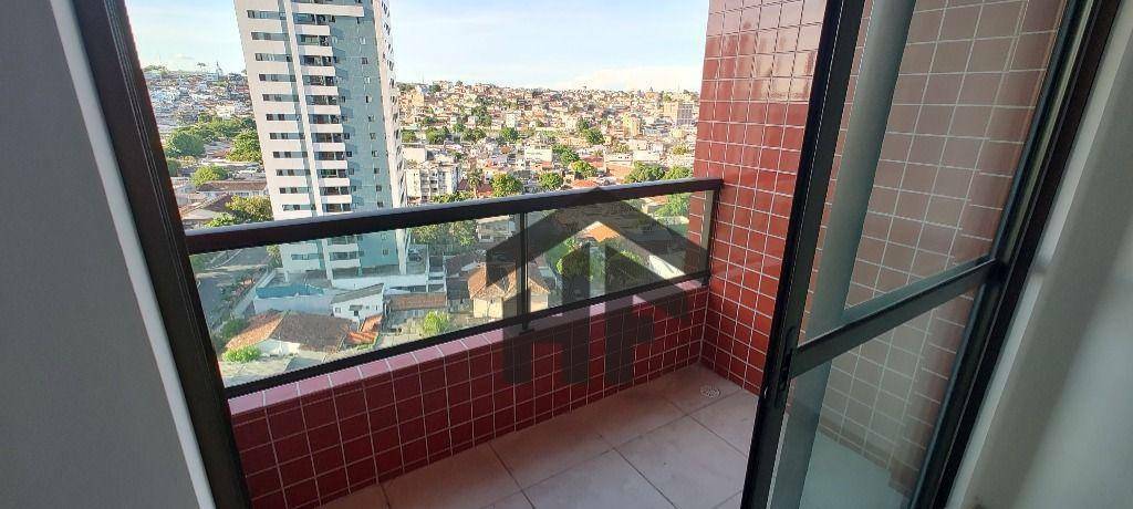 Apartamento à venda com 2 quartos, 52m² - Foto 2