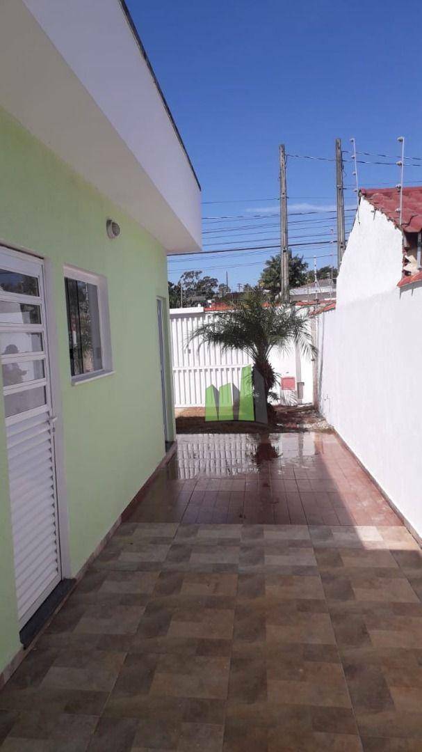 Casa à venda com 2 quartos, 60m² - Foto 10