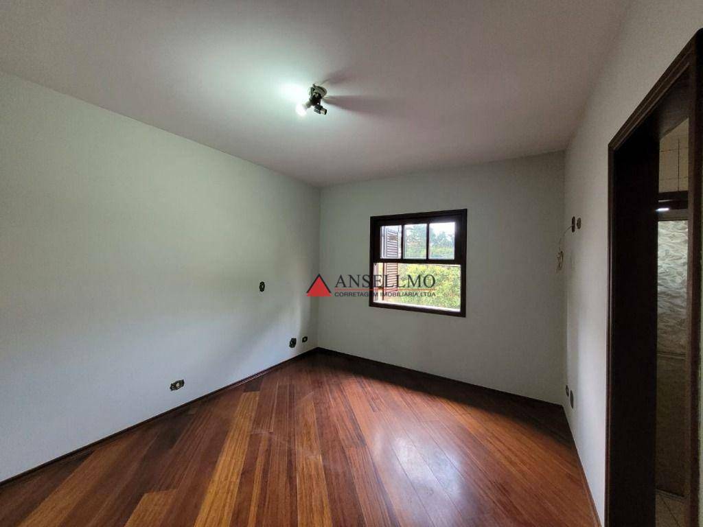 Casa à venda com 4 quartos, 267m² - Foto 20