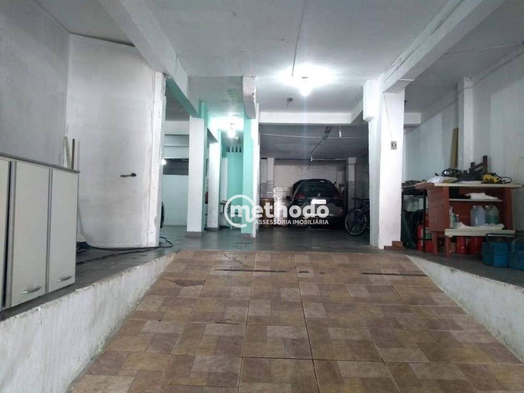 Casa à venda com 3 quartos, 255m² - Foto 18