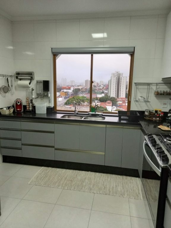 Apartamento à venda com 3 quartos, 198m² - Foto 29