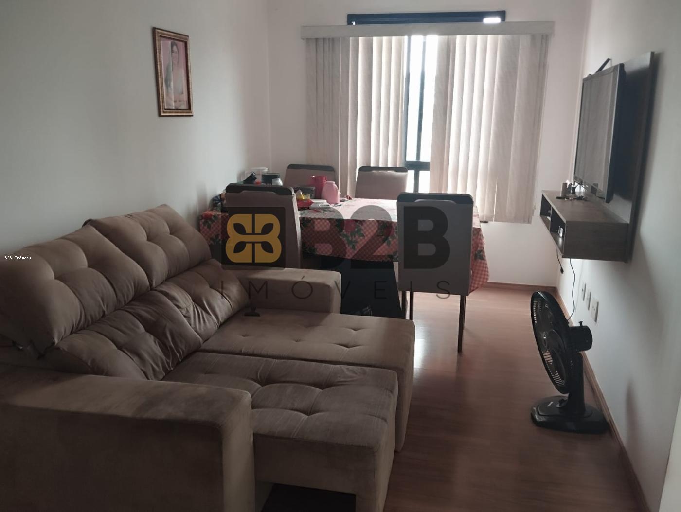 Apartamento à venda com 2 quartos, 48m² - Foto 3