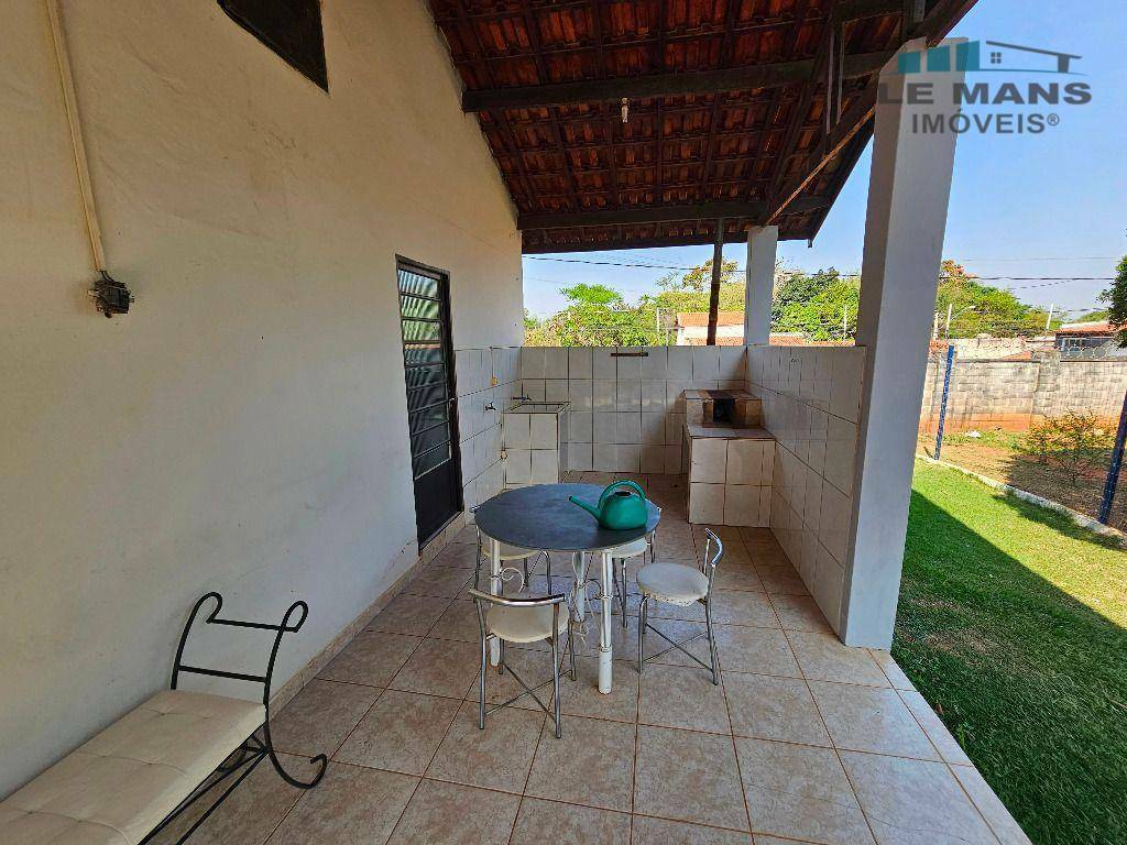 Chácara à venda com 4 quartos, 350m² - Foto 45