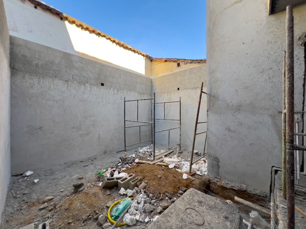 Sobrado à venda com 3 quartos, 150m² - Foto 11