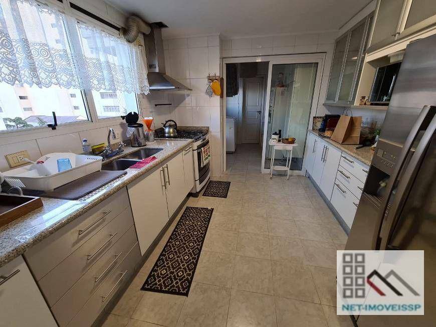 Apartamento à venda com 4 quartos, 225m² - Foto 13