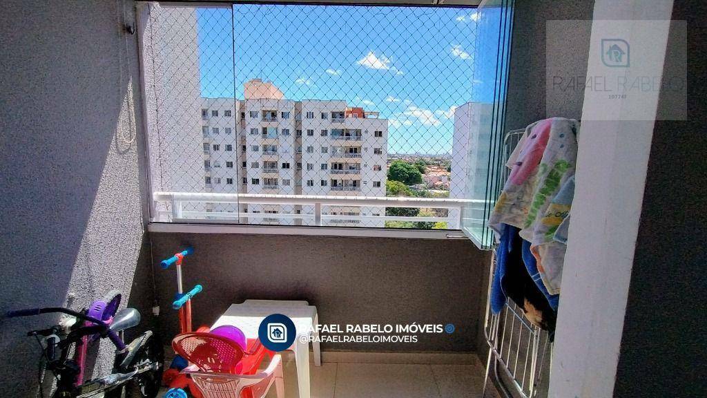 Apartamento à venda com 3 quartos, 59m² - Foto 2