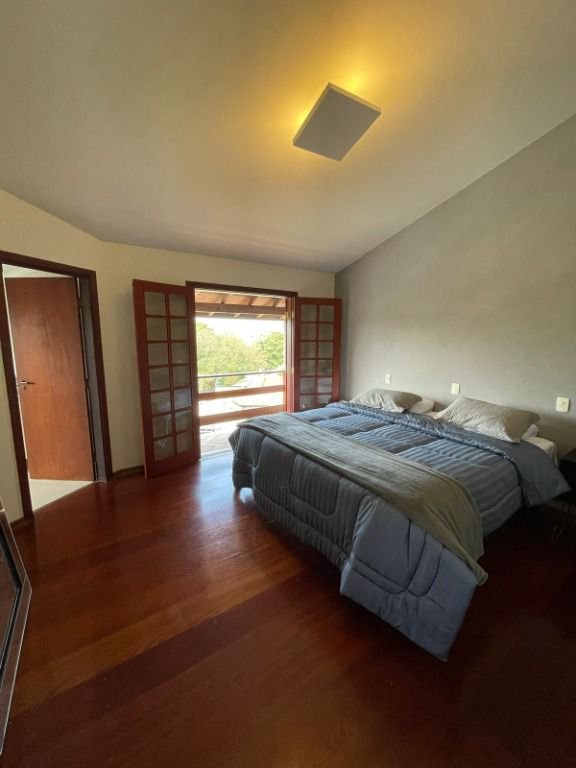 Casa de Condomínio à venda com 4 quartos, 380m² - Foto 6