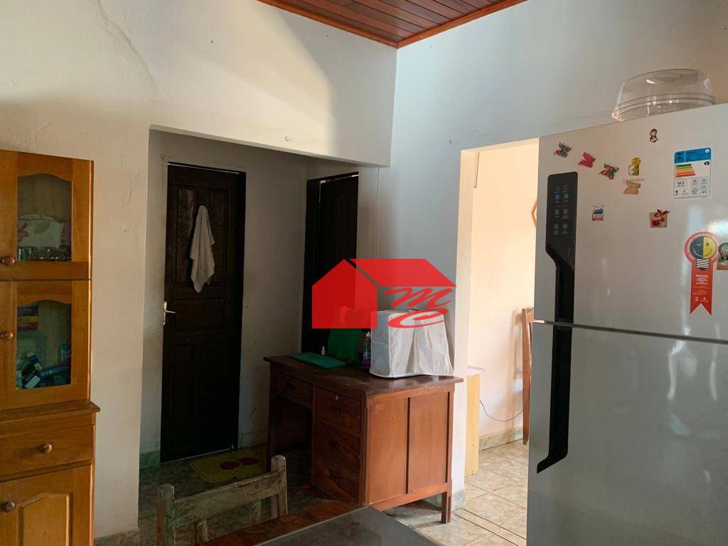 Casa à venda com 2 quartos, 100m² - Foto 12