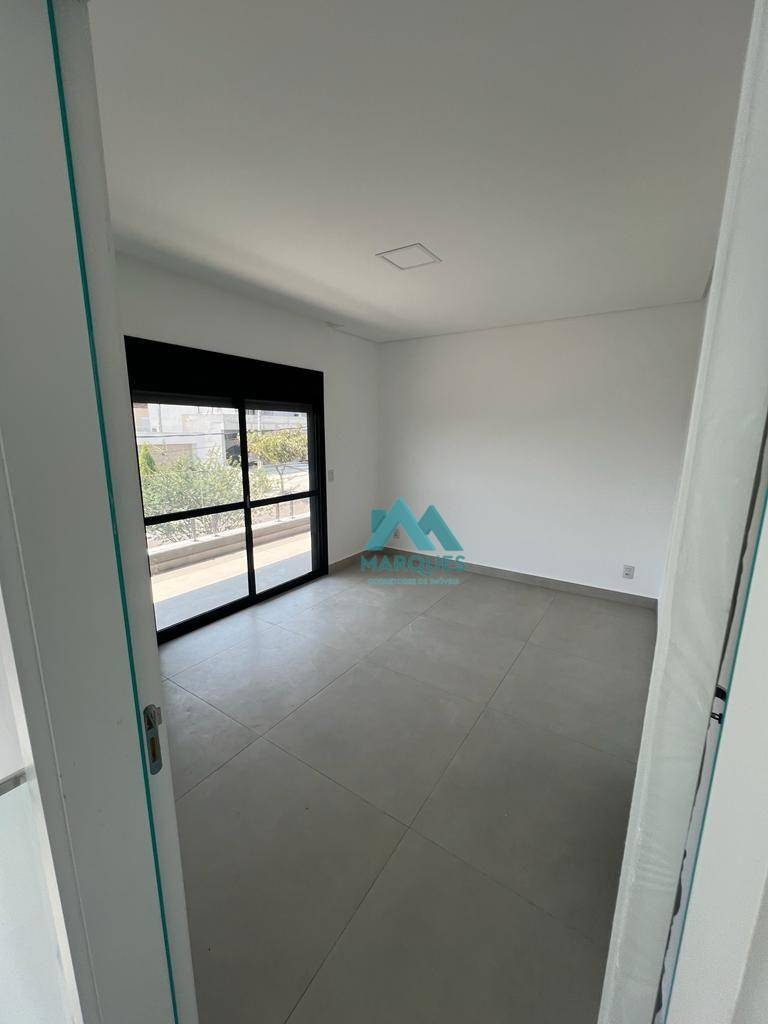 Casa, 3 quartos, 214 m² - Foto 4
