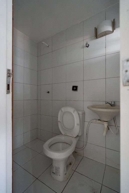 Apartamento à venda com 3 quartos, 210m² - Foto 16