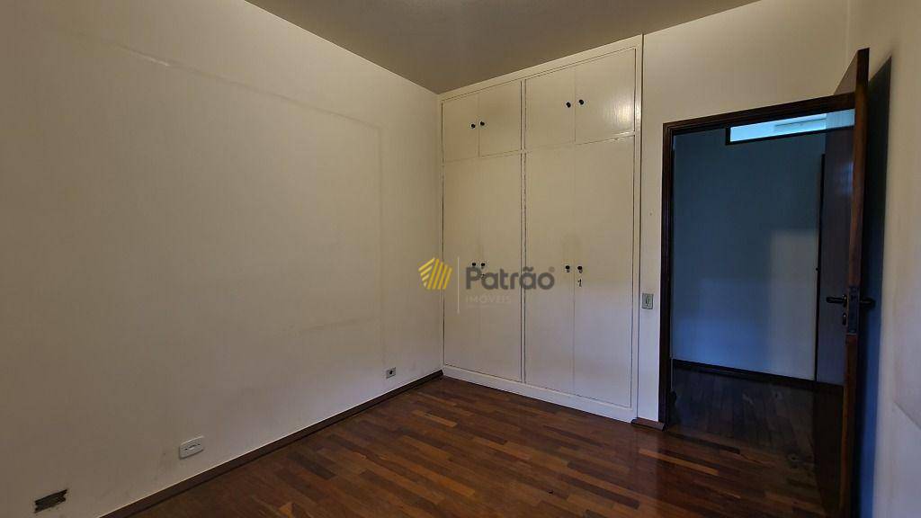 Sobrado à venda com 4 quartos, 332m² - Foto 29