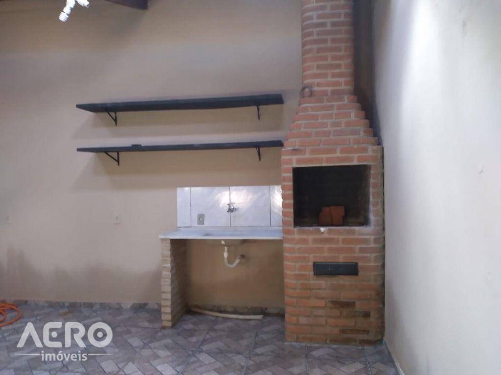 Casa à venda com 3 quartos, 106m² - Foto 19