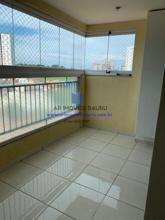 Apartamento à venda com 3 quartos, 94m² - Foto 2