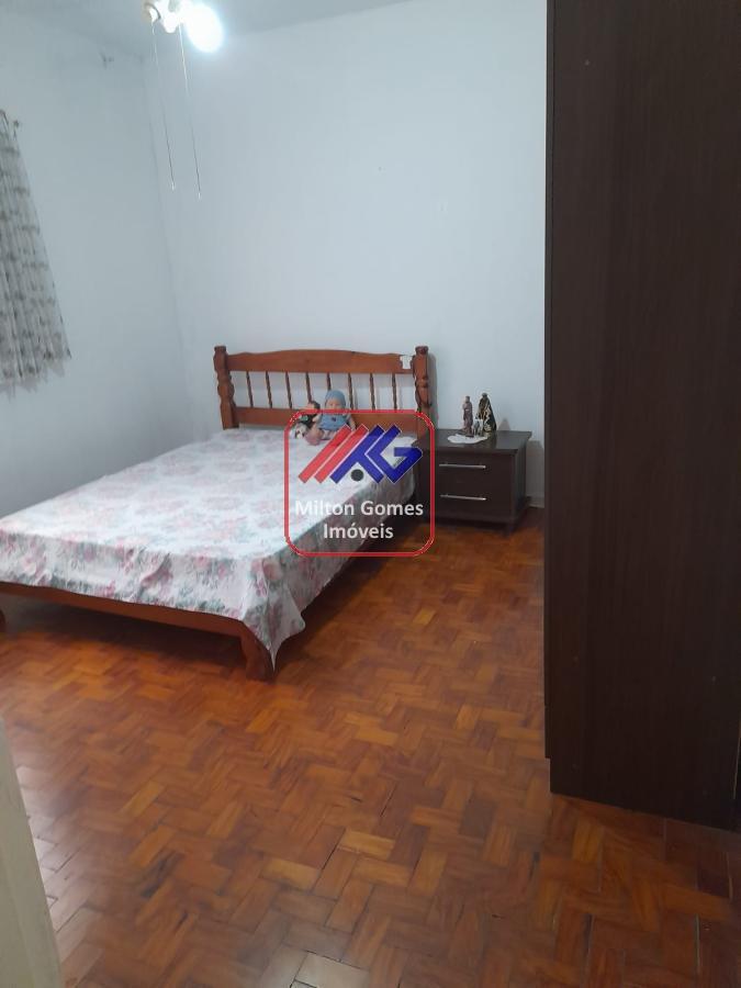 Casa à venda com 2 quartos, 100m² - Foto 12