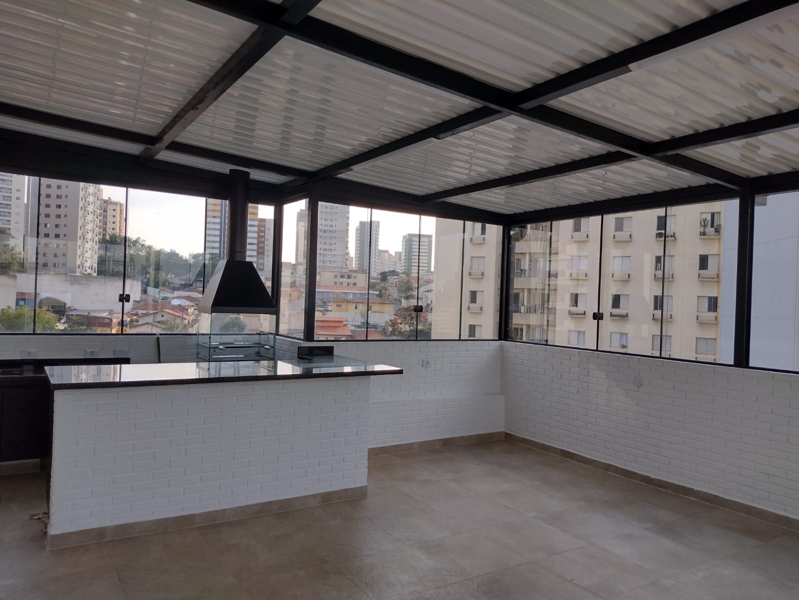 Apartamento à venda com 2 quartos, 100m² - Foto 9