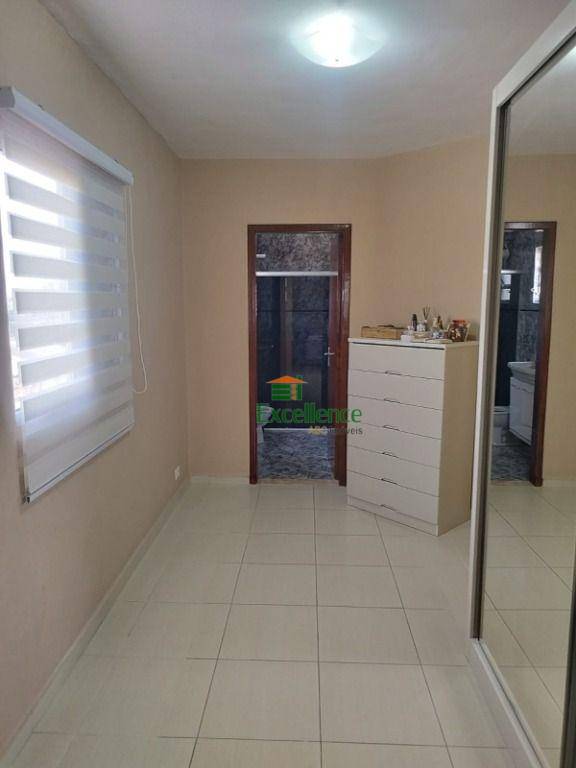 Sobrado à venda com 2 quartos, 160m² - Foto 8