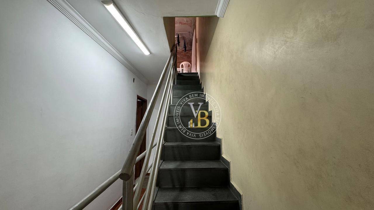 Casa à venda e aluguel com 3 quartos, 150m² - Foto 18