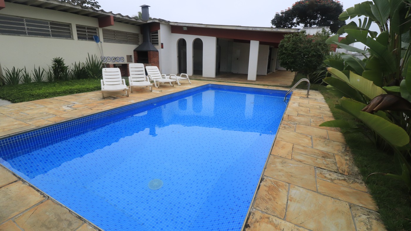Casa para alugar com 3 quartos, 350m² - Foto 37