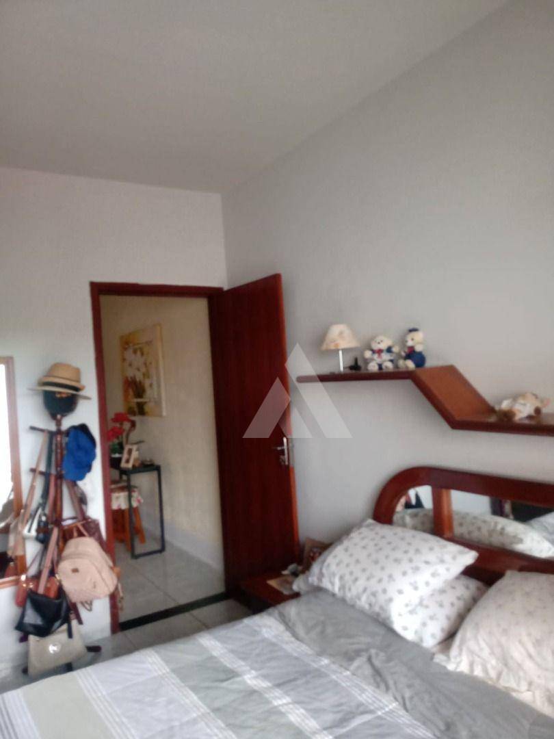 Casa, 2 quartos, 98 m² - Foto 1