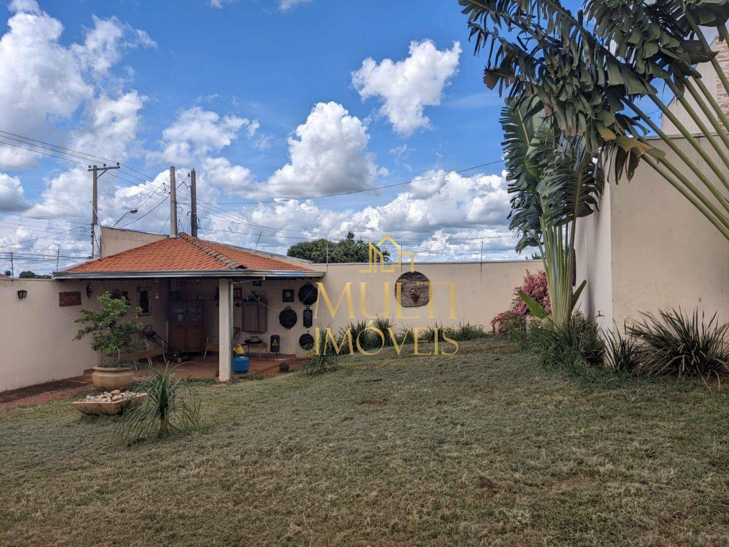 Casa à venda com 3 quartos, 200m² - Foto 14