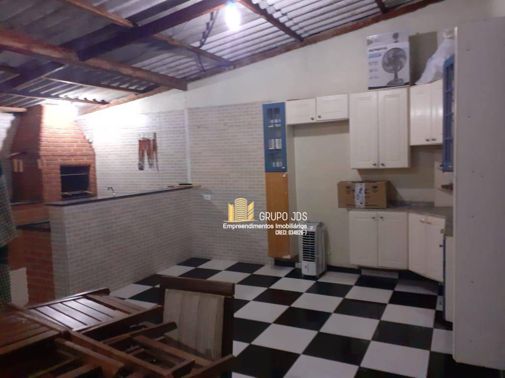 Casa à venda com 3 quartos, 200m² - Foto 6