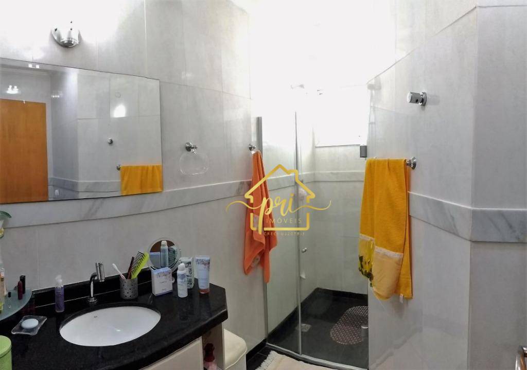 Casa de Condomínio à venda com 4 quartos, 300m² - Foto 30