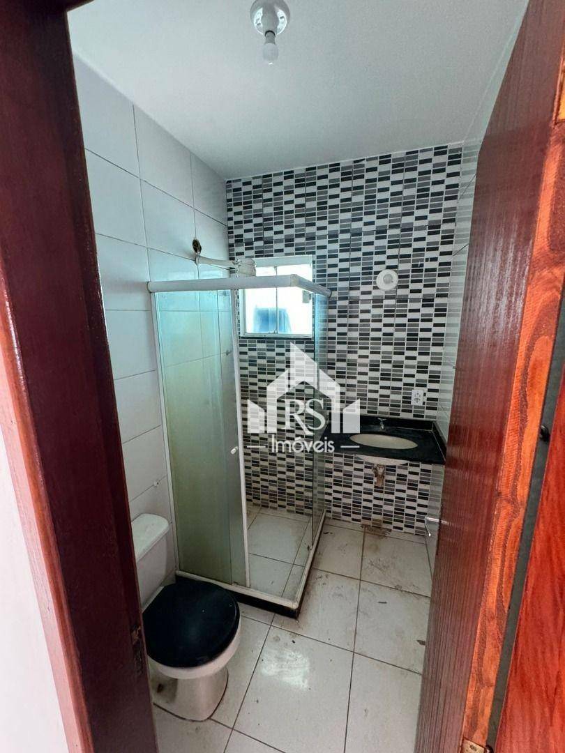 Casa à venda com 2 quartos, 64m² - Foto 5