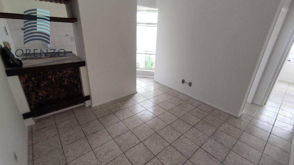 Apartamento para alugar com 2 quartos, 45m² - Foto 1